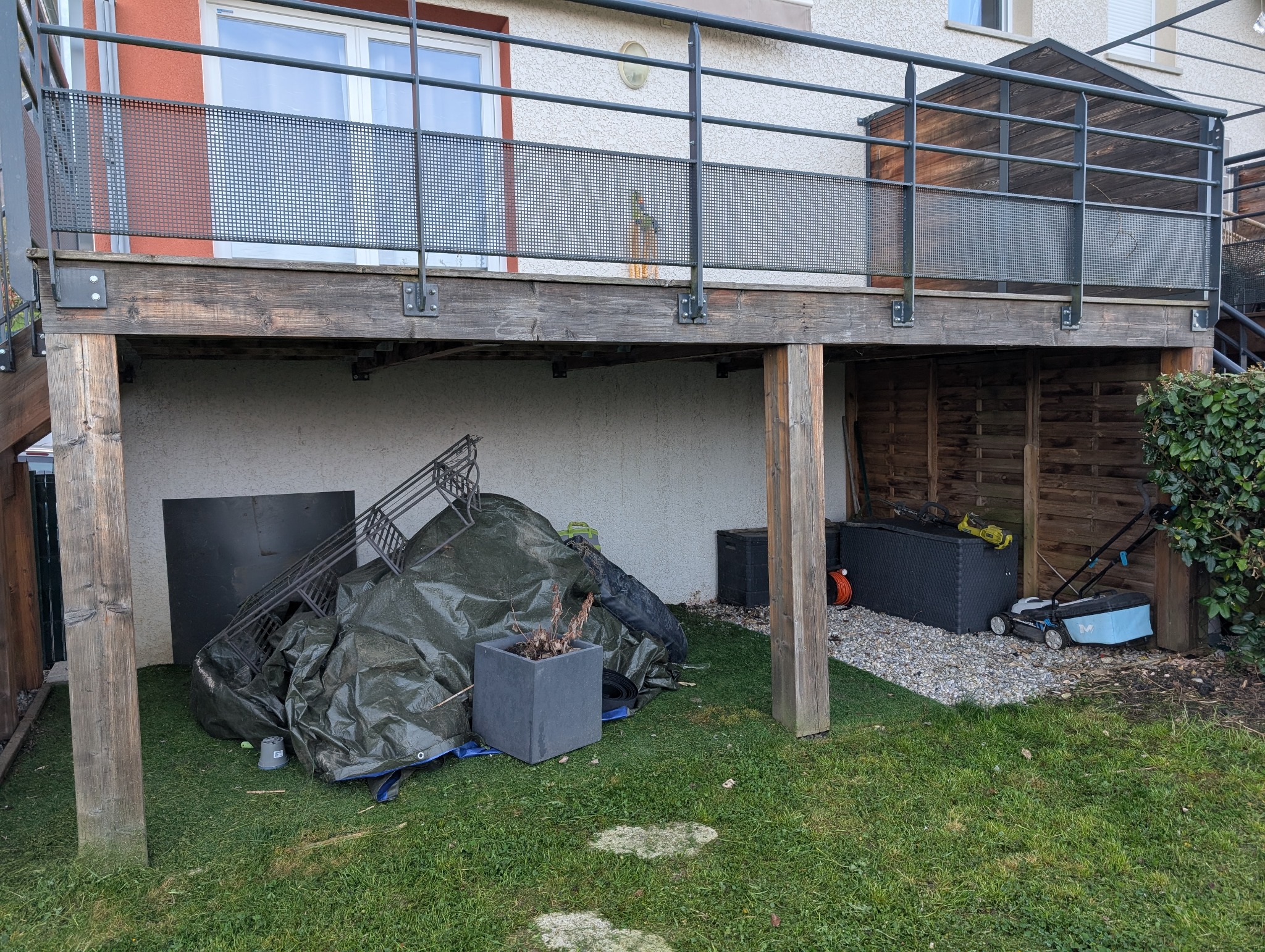 Terrasse bois — avant les travaux, vue 7.